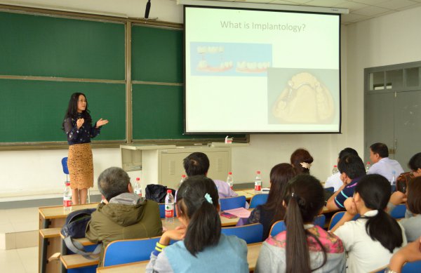 我院在榆中校区举行2016级本科生开学典礼